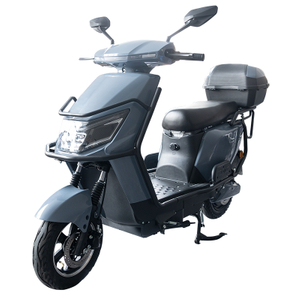 A032 CKD SKD 10 Inch Fast High Quality Moped Electric Scooter Adult Mobility Scooter 900/1000W 50km/h Speed Selectric Moped Manufacturer